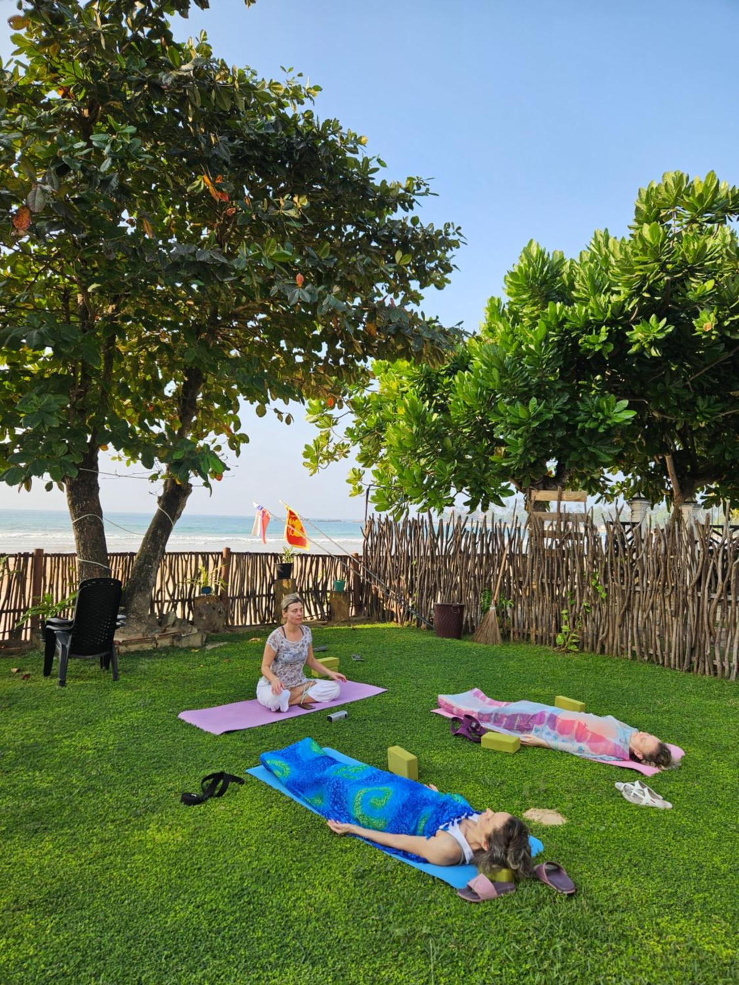 Balance Beach Resort Dikwella Exterior foto